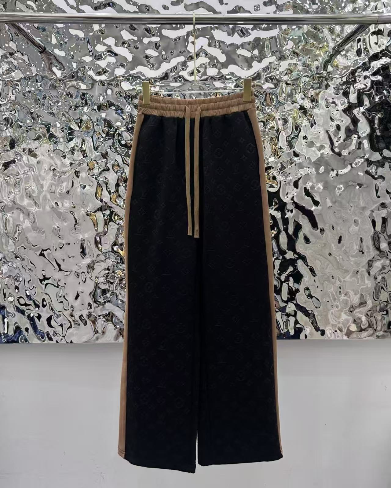 New women's jacquard suit