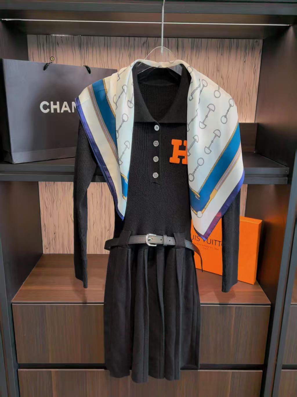 Knitted dress (with belt and scarf included)
