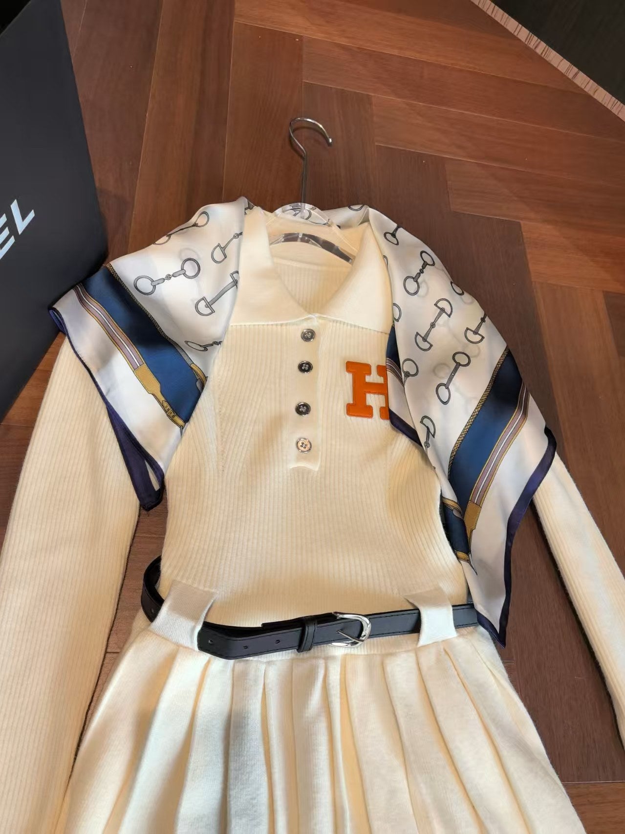 Knitted dress (with belt and scarf included)