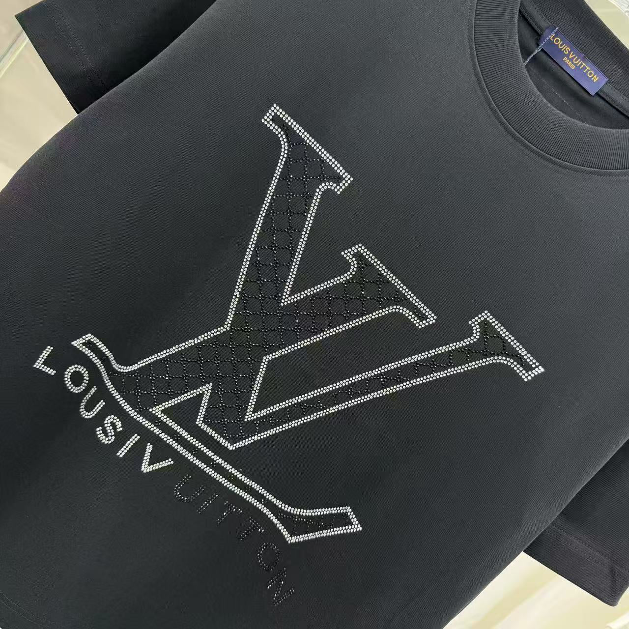 New short sleeved T-shirt