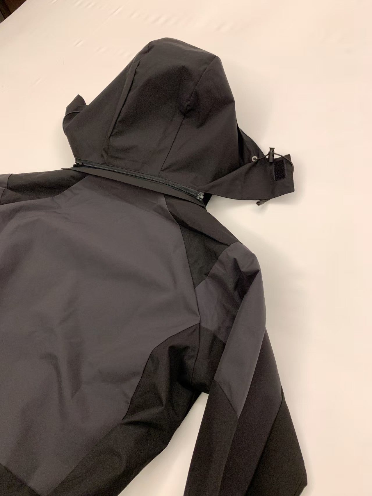 New women's contrasting color jacket