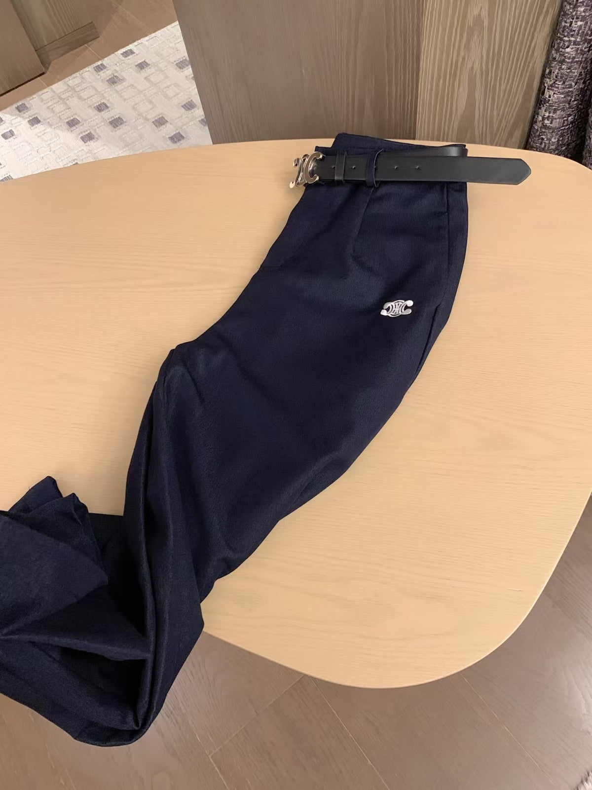 Women's embroidered trousers (with belt included)