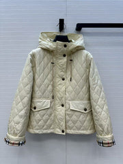 Women's diamond shaped quilted hooded cotton jacket