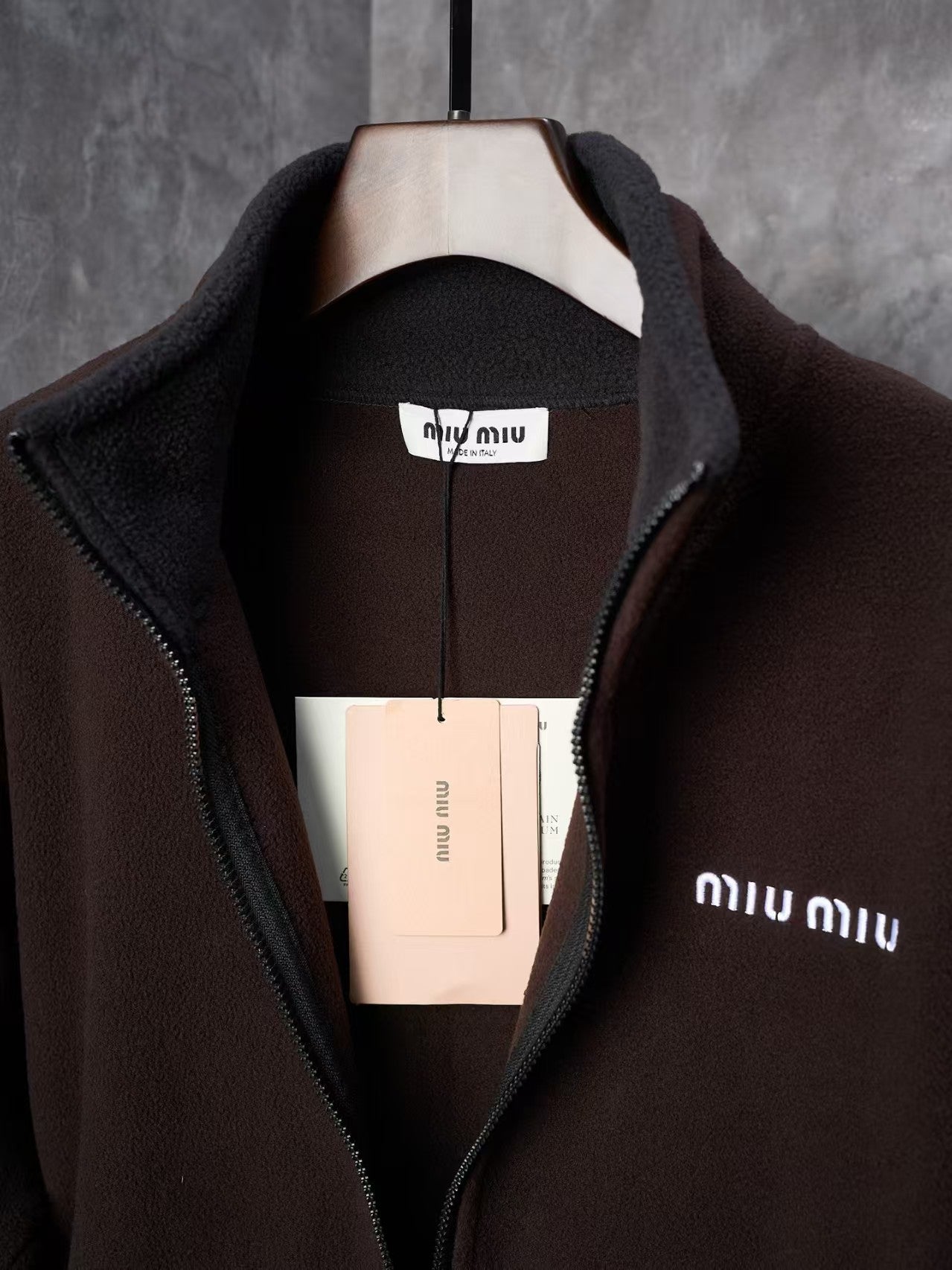 Embroidered fleece zipper jacket jacket