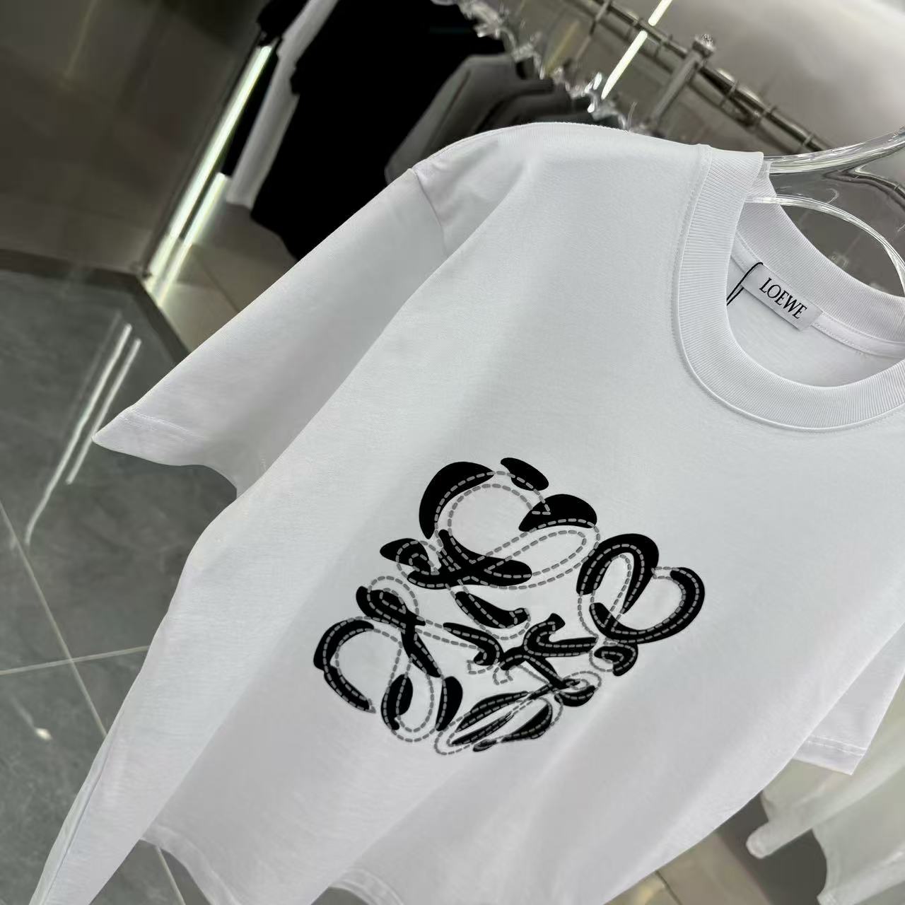 New round neck short sleeved plush short sleeved T-shirt