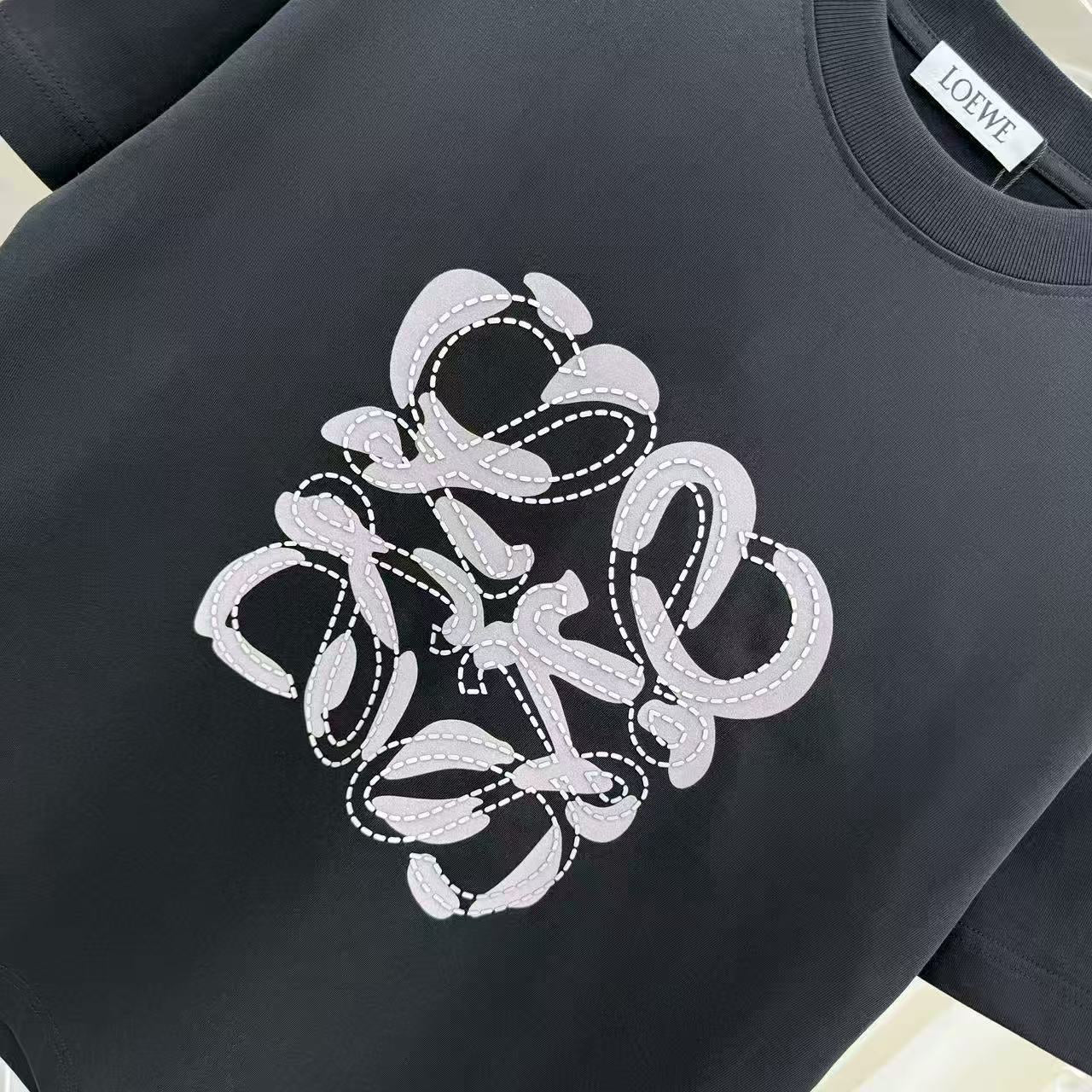 New round neck short sleeved plush short sleeved T-shirt