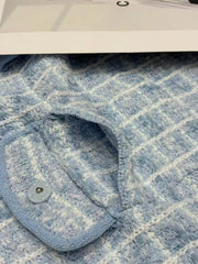New blue mixed color long sleeved knitted dress