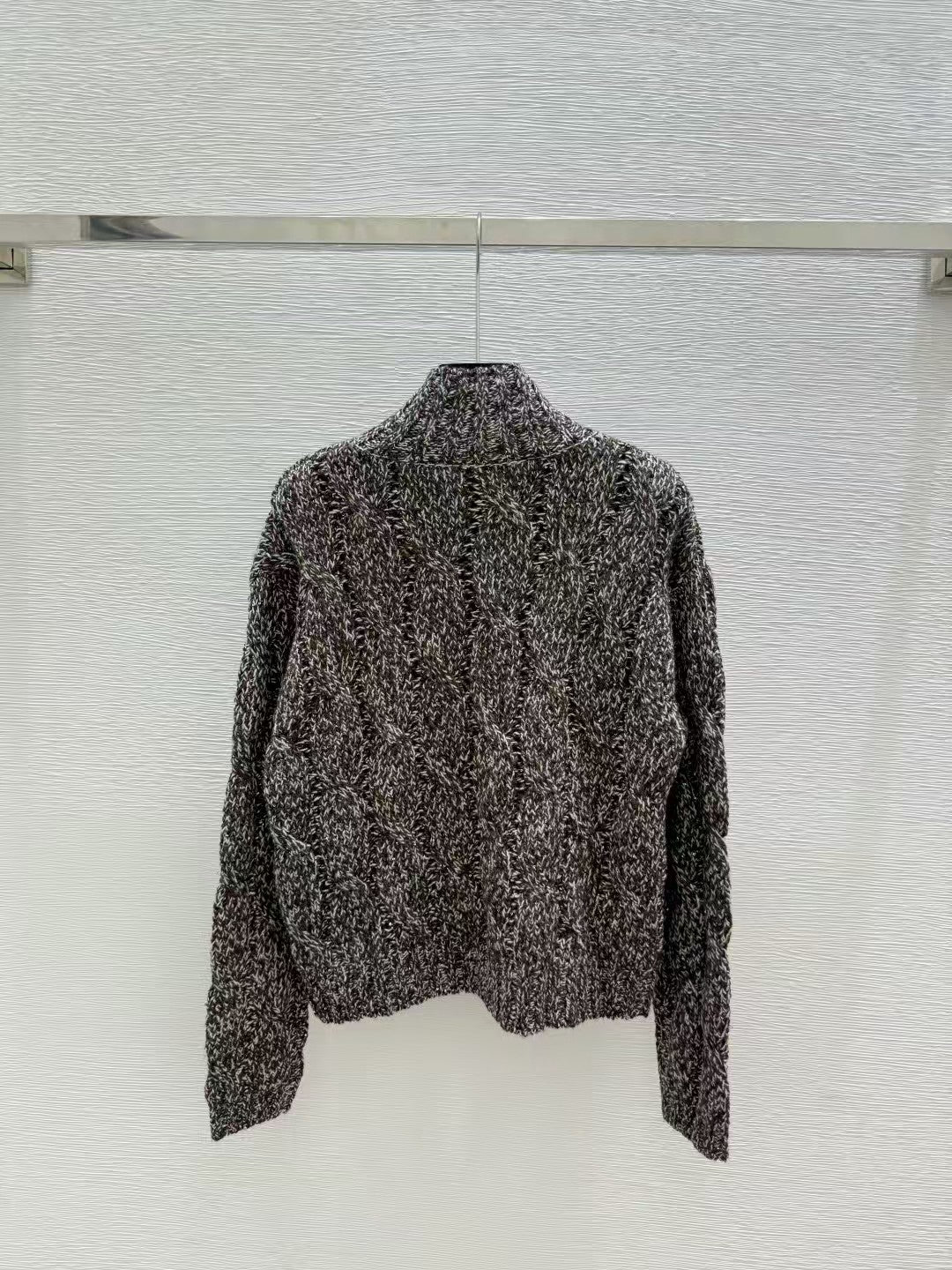 Hook flower cashmere jacket