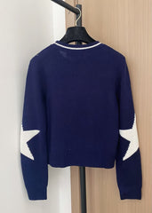 Jacquard knitted round neck long sleeved sweater