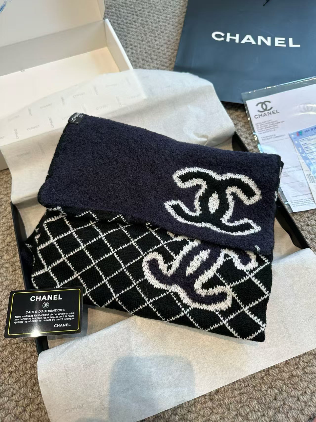 New embroidered scarf