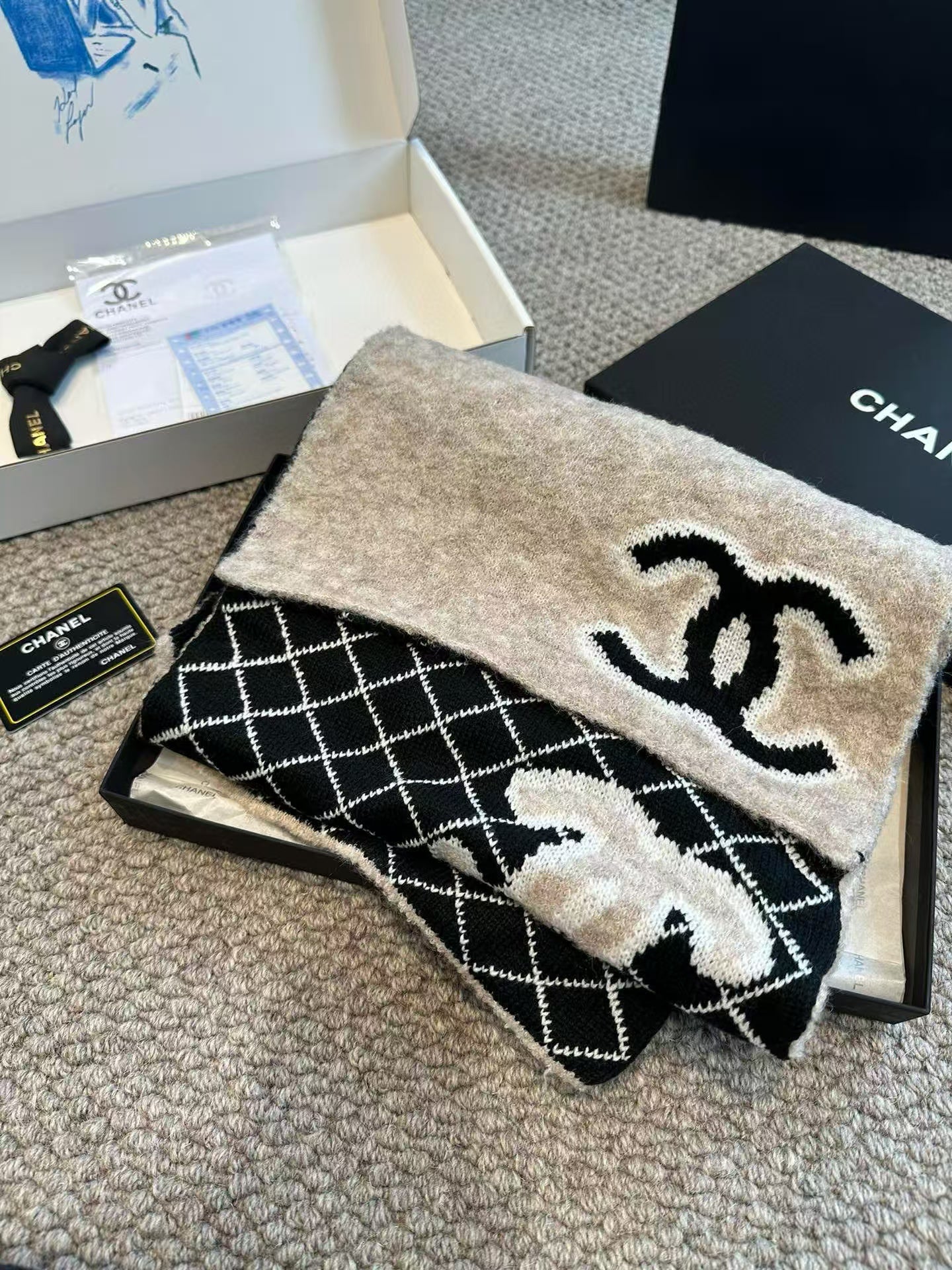 New embroidered scarf