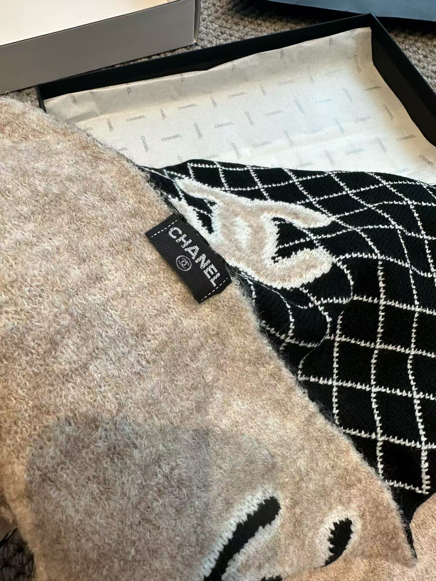 New embroidered scarf