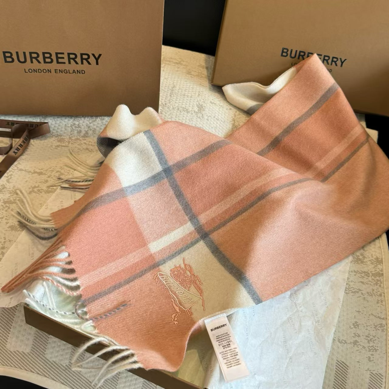 New double-sided scarf