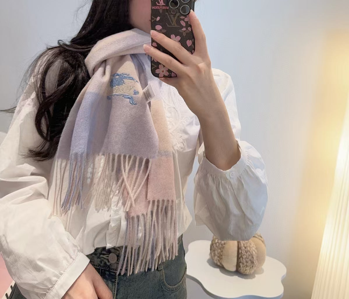 New double-sided scarf