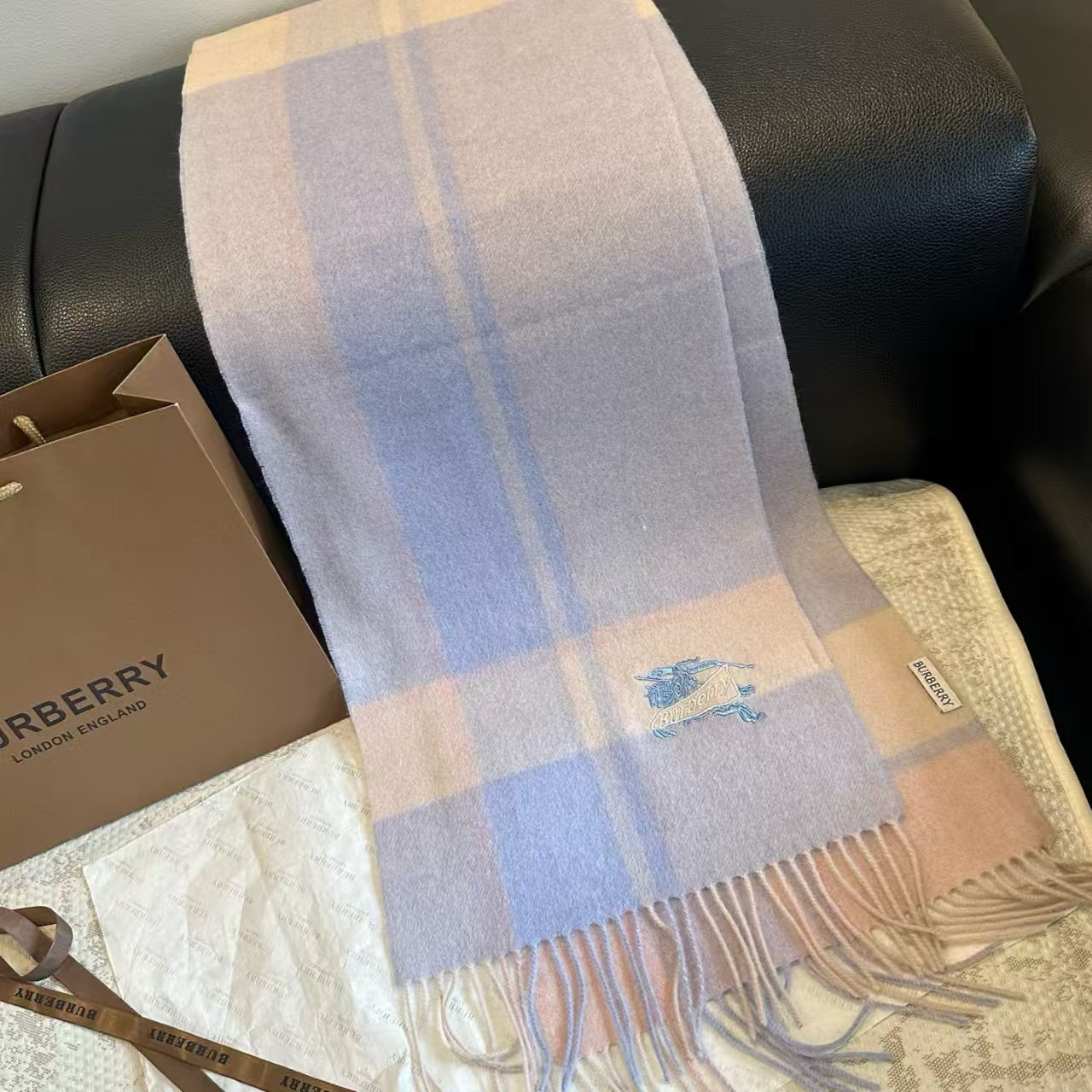New double-sided scarf