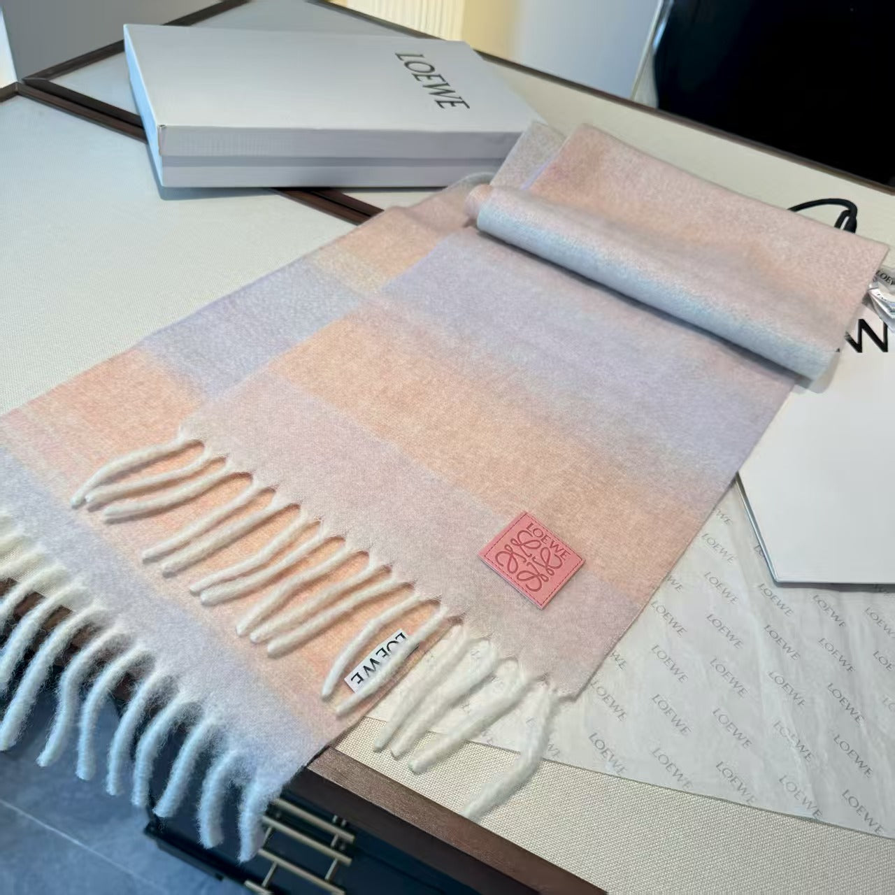 New gradient scarf