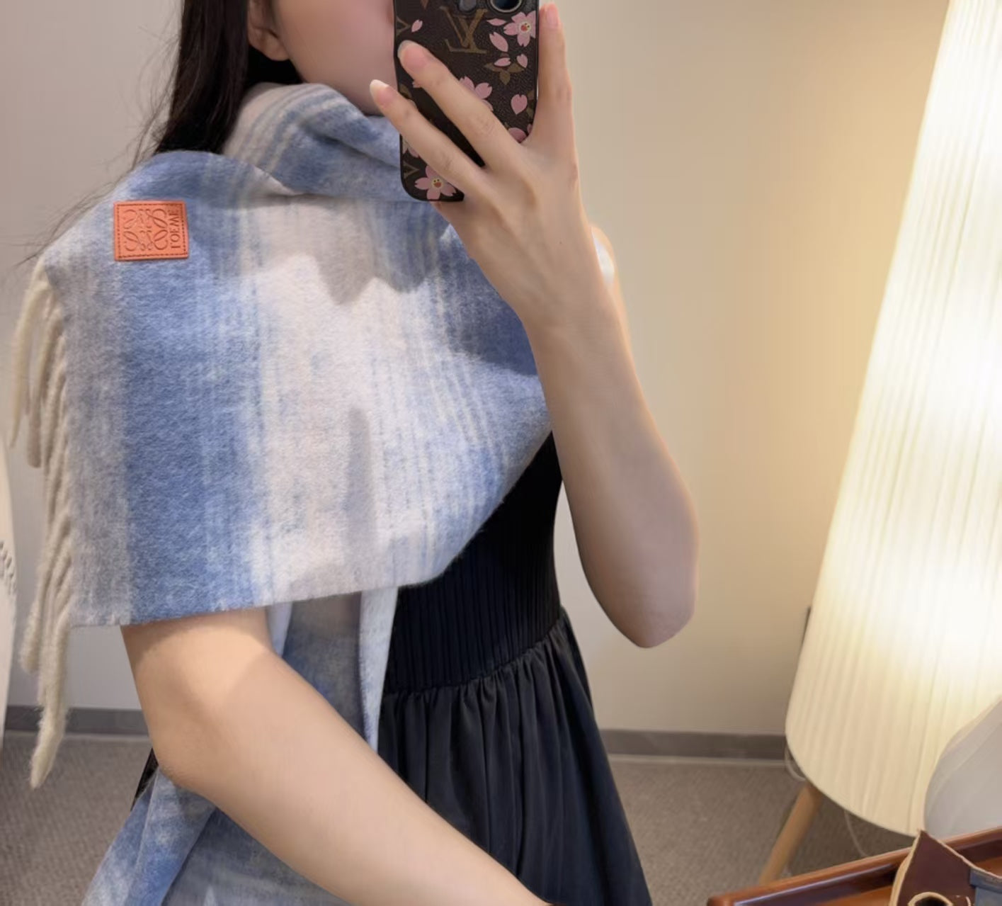 New gradient scarf