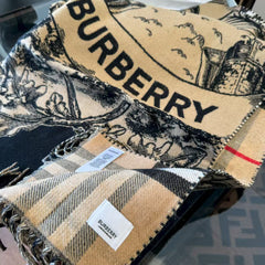 New double-sided scarf