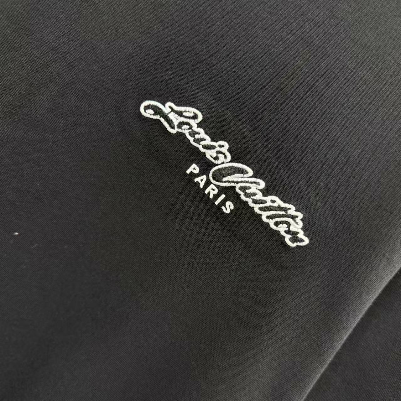 New round neck short sleeved T-shirt