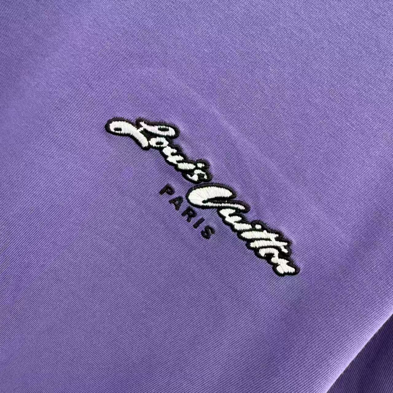 New round neck short sleeved T-shirt