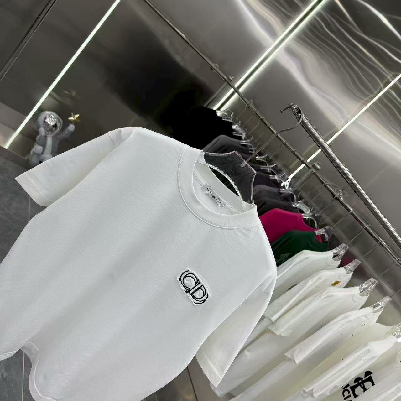 New patch short sleeved T-shirt