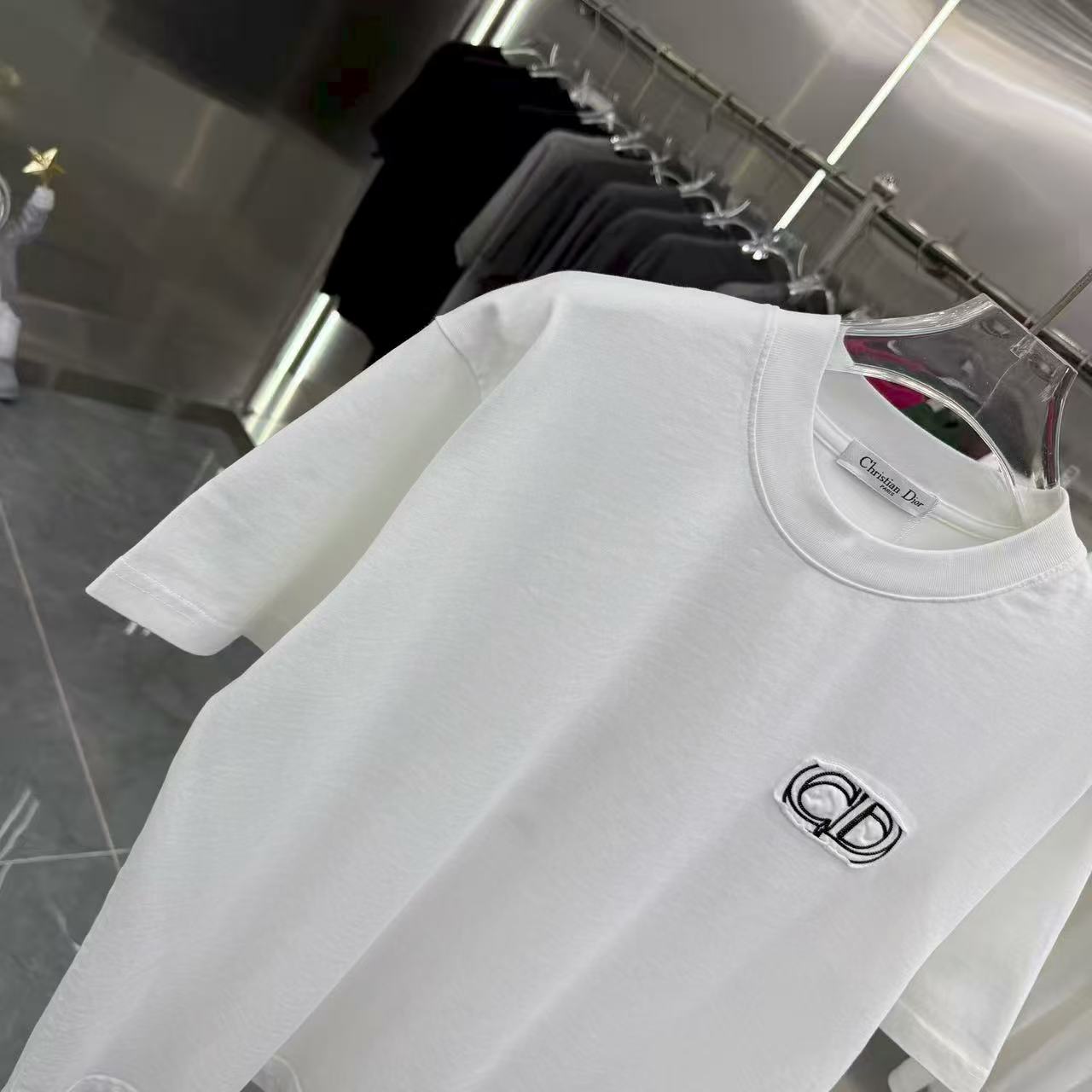 New patch short sleeved T-shirt