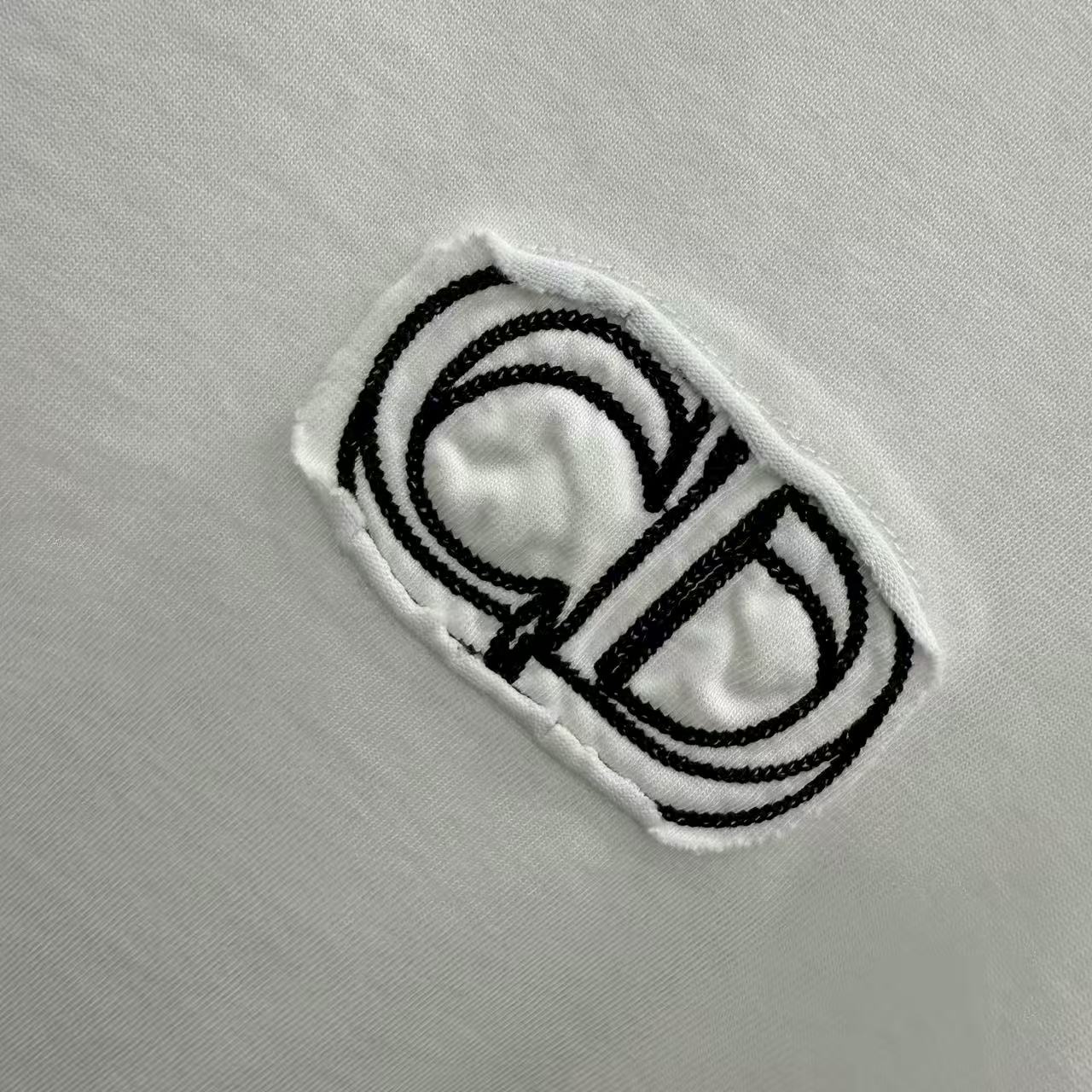 New patch short sleeved T-shirt