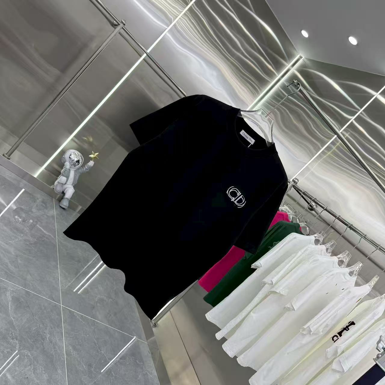 New patch short sleeved T-shirt