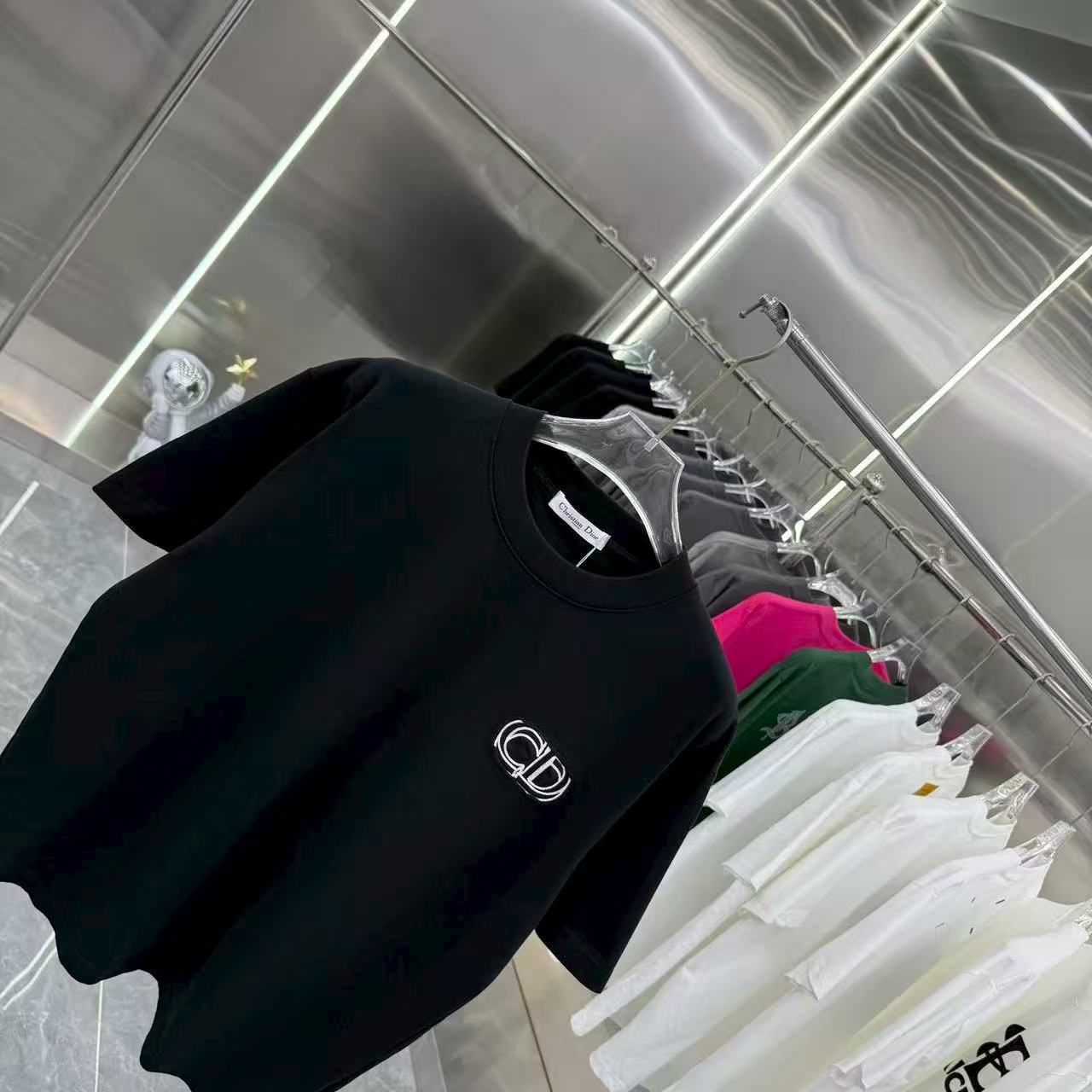 New patch short sleeved T-shirt