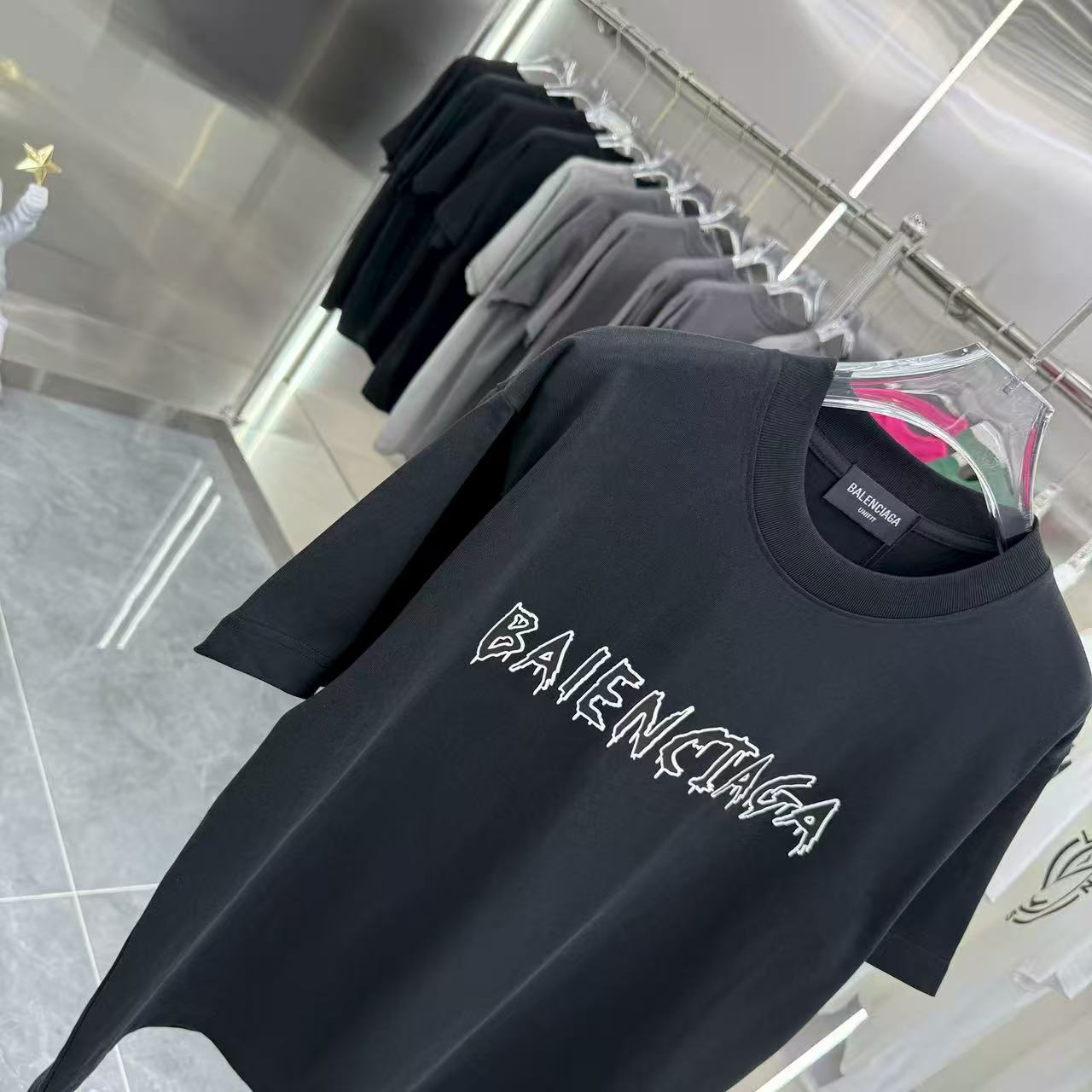 New flocking short sleeved T-shirt