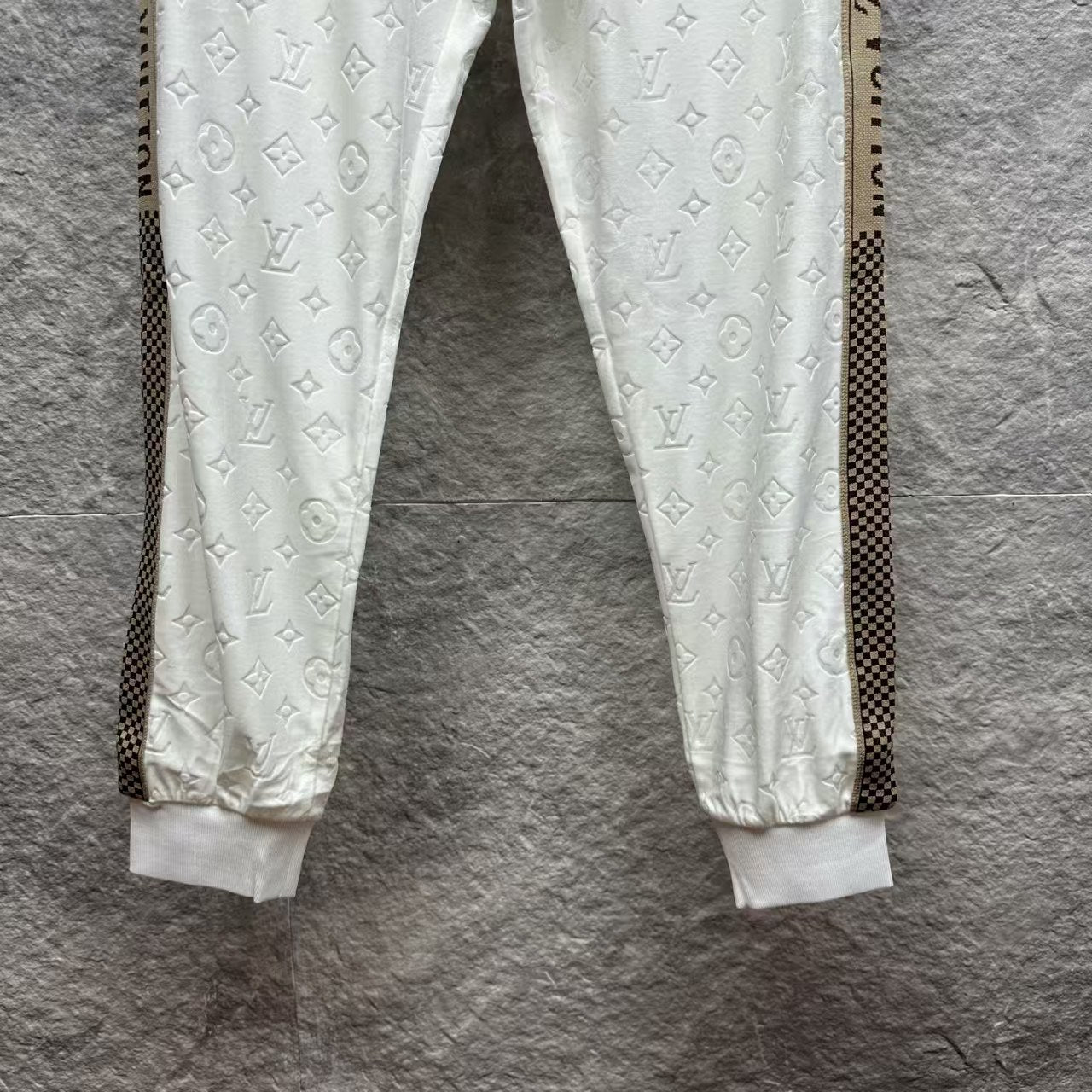 New Embroidered Full Print Set