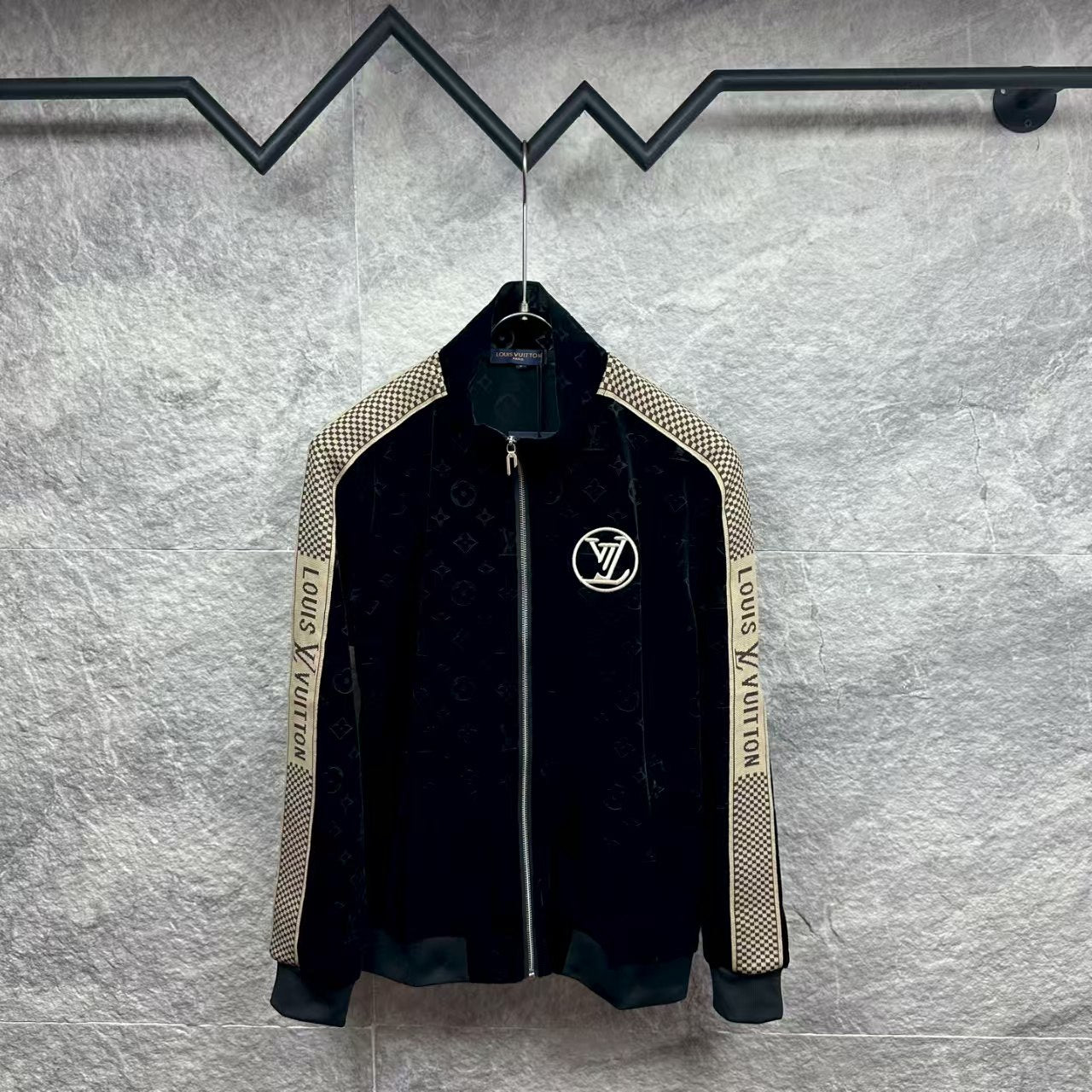 New Embroidered Full Print Set