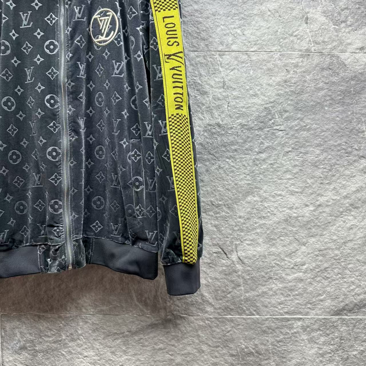 New Embroidered Full Print Set