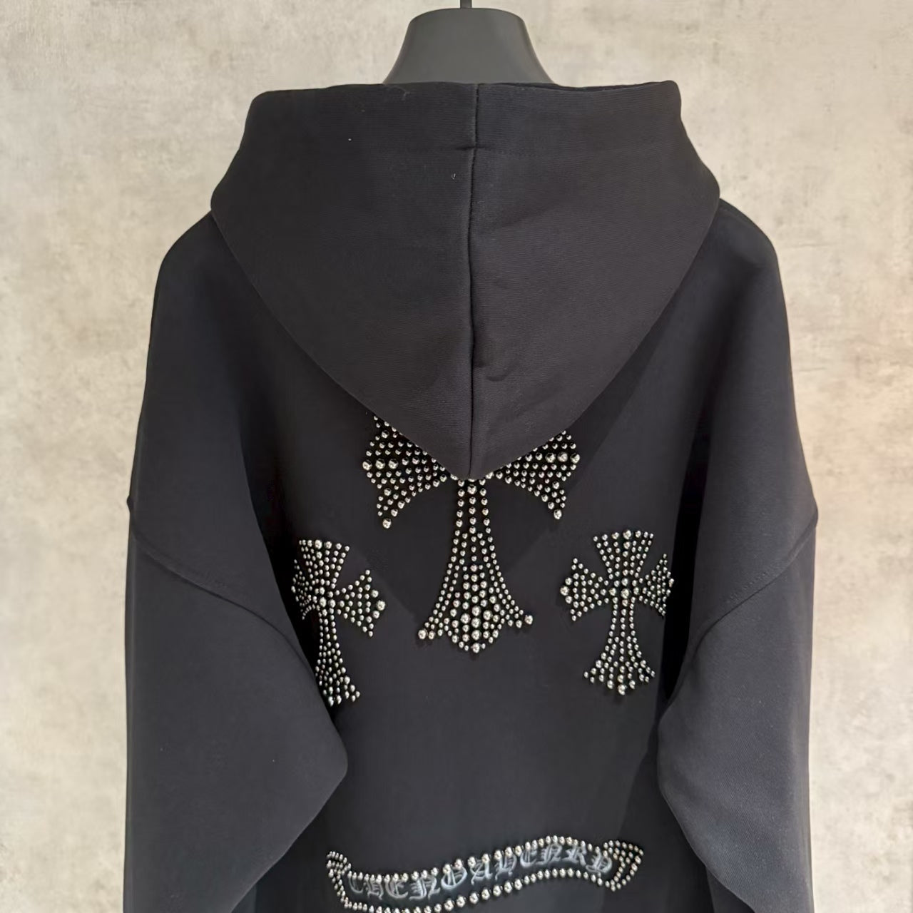 New long sleeved hooded sweatshirt