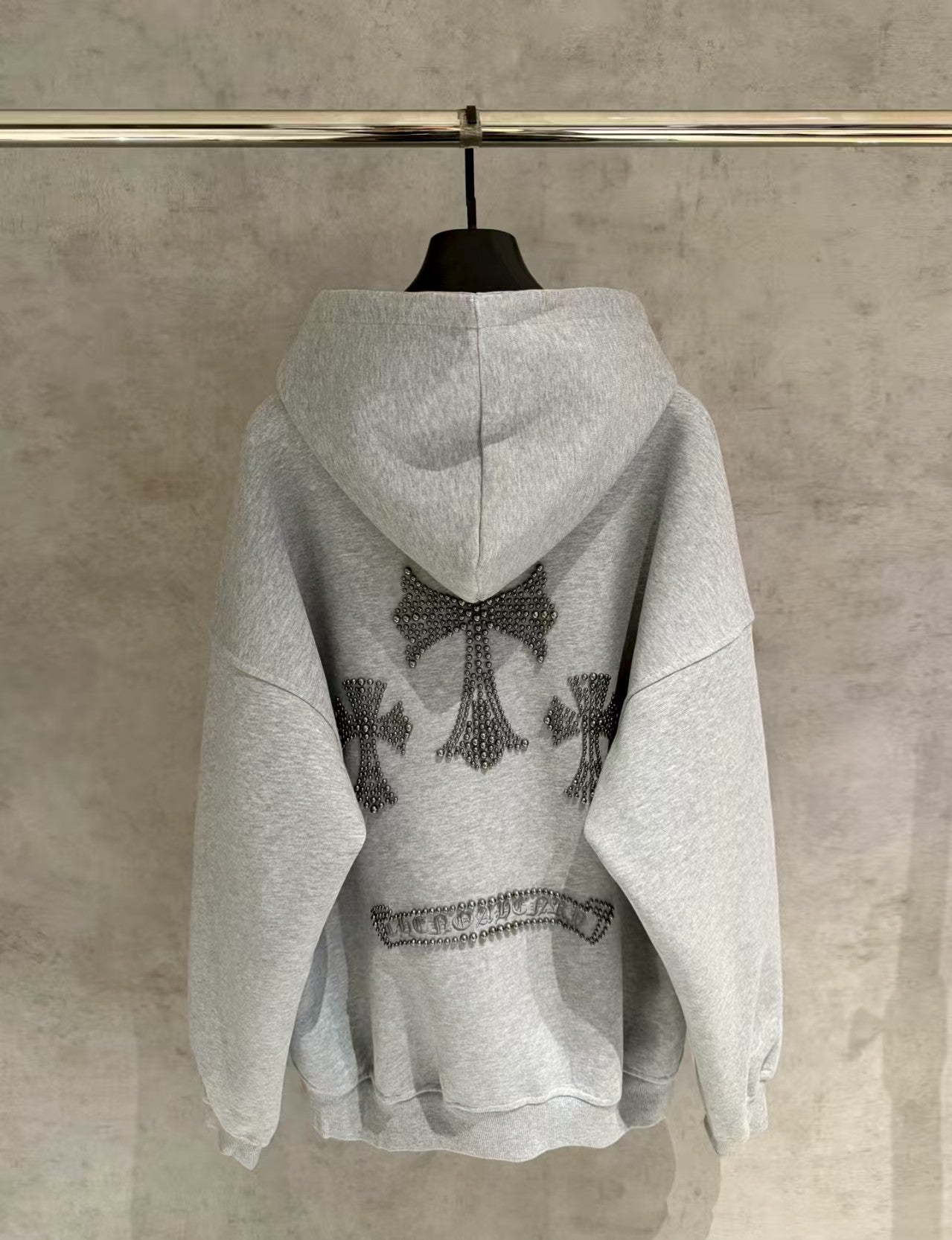 New long sleeved hooded sweatshirt