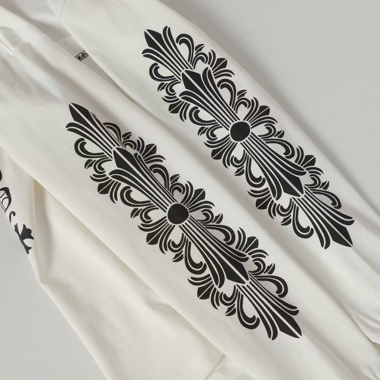 New printed long sleeves