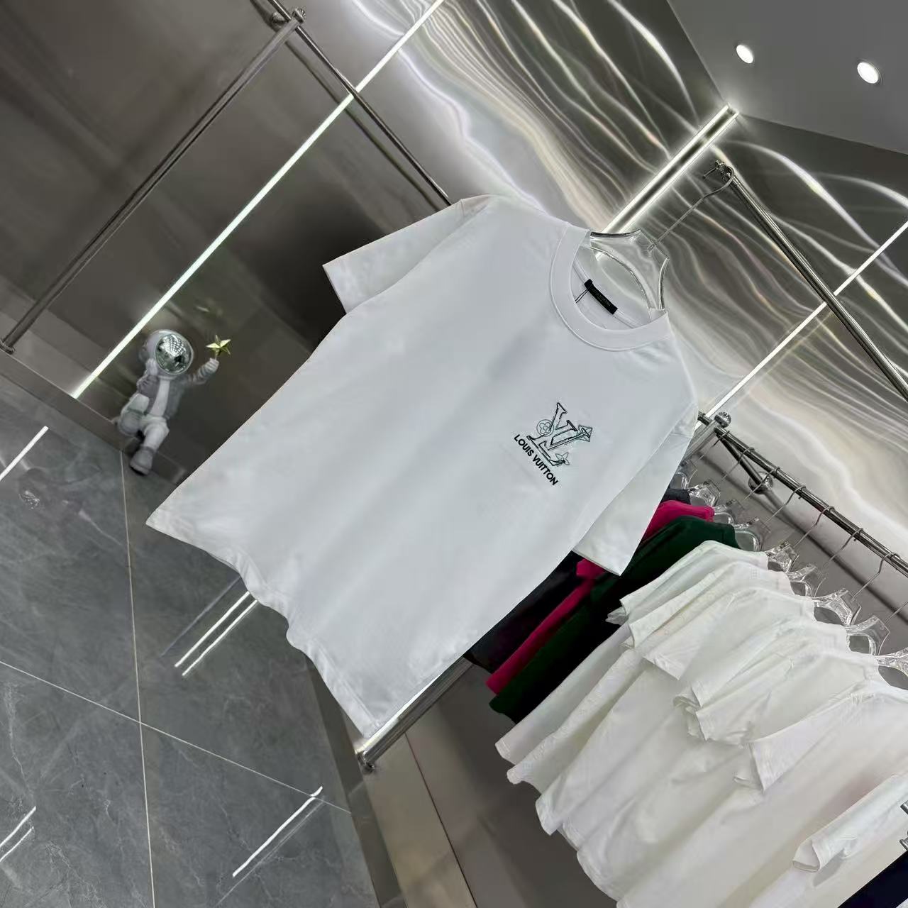 New patch short sleeved T-shirt