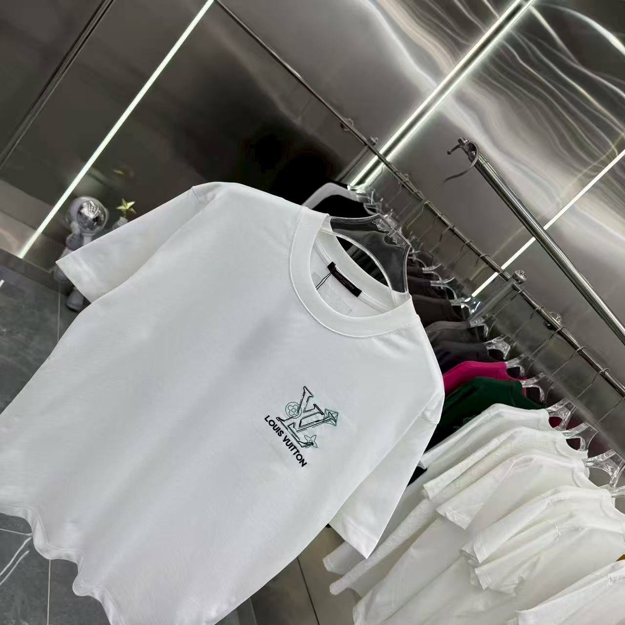 New patch short sleeved T-shirt