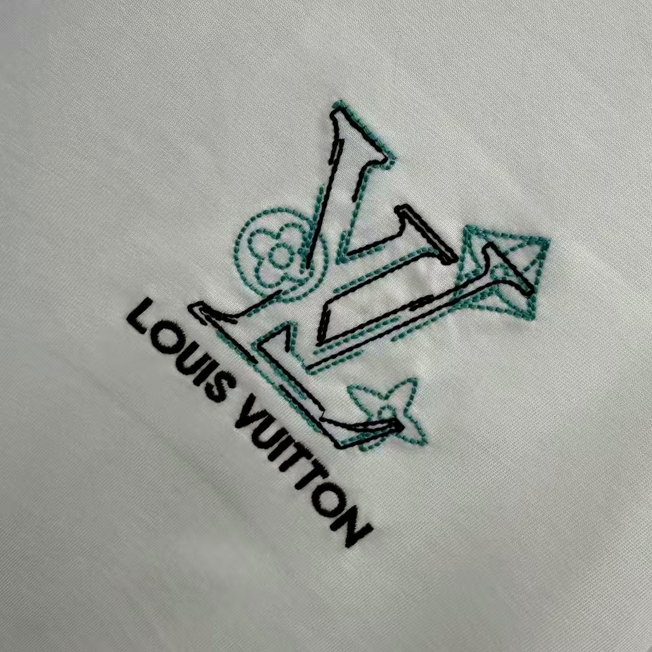 New patch short sleeved T-shirt