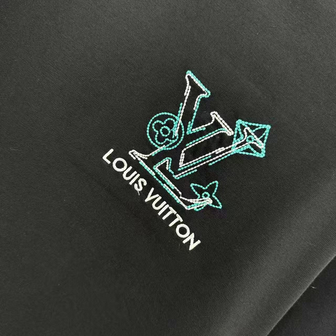 New patch short sleeved T-shirt