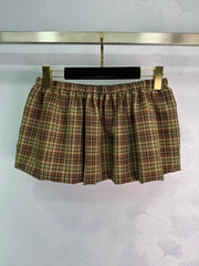 New style fluffy short skirt