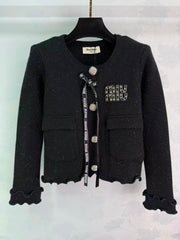 New round neck long sleeved cardigan