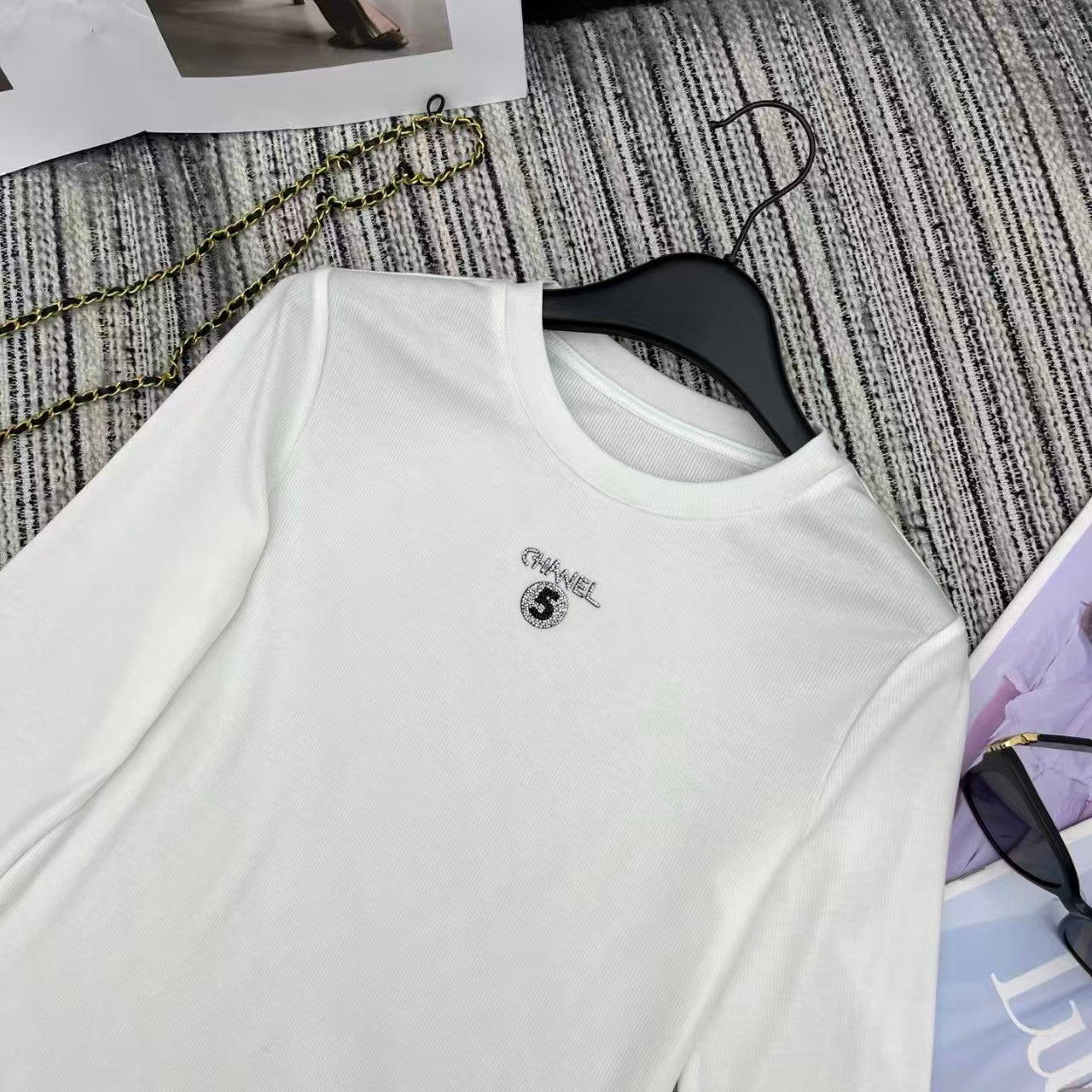 New round neck print