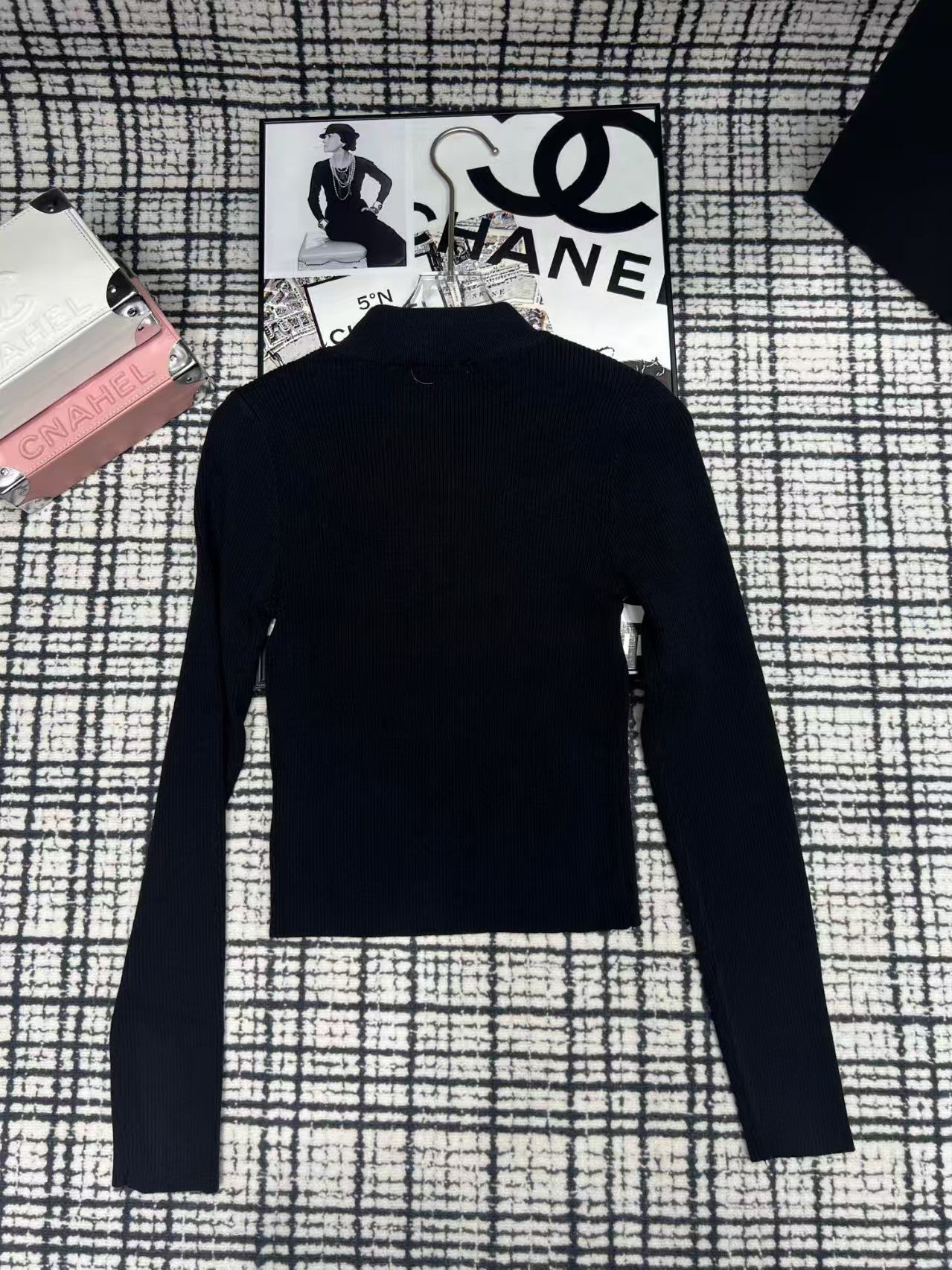 New round neck print