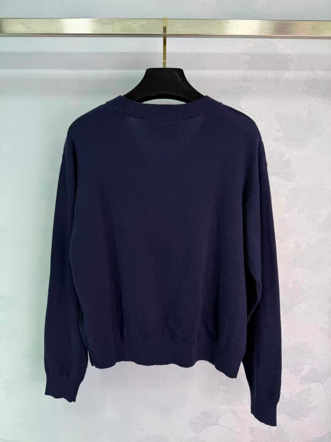 New V-neck Knitted Cardigan