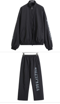 New printed sports suit