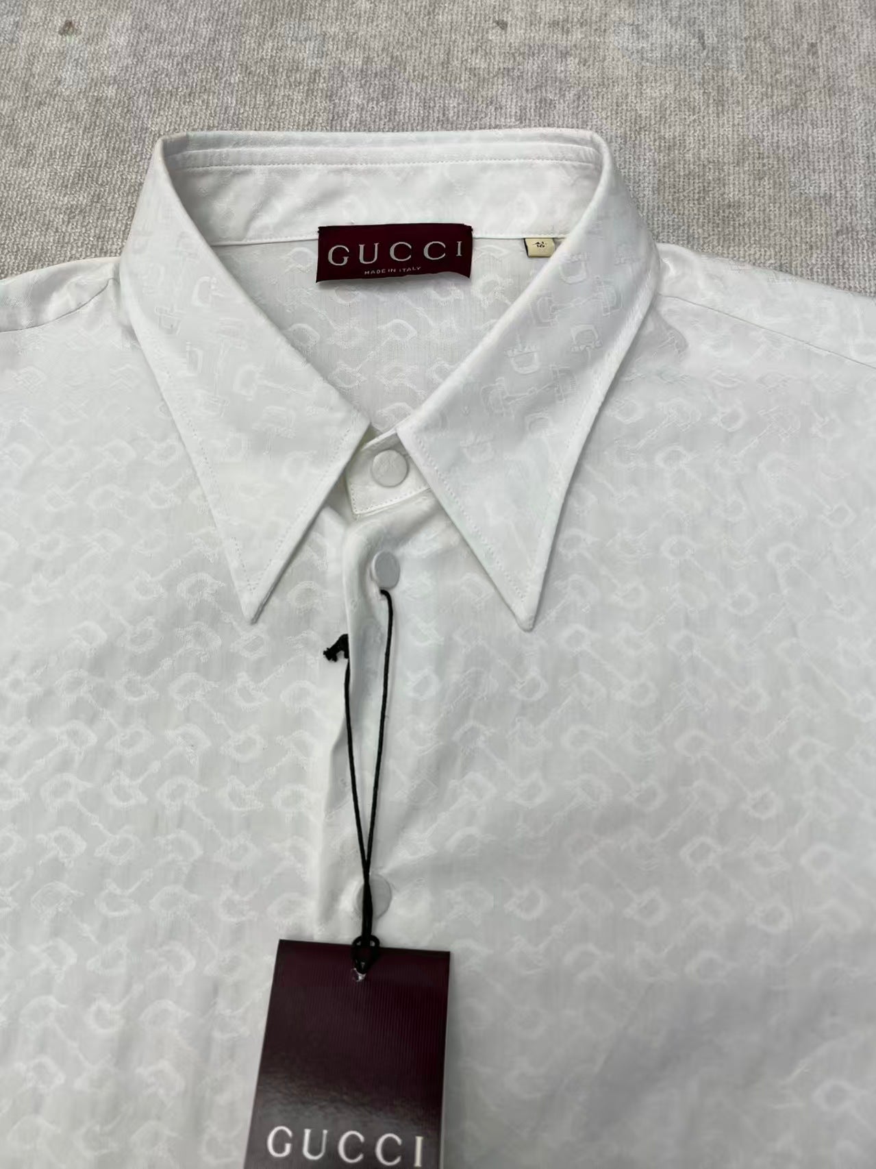 New letter long sleeved shirt