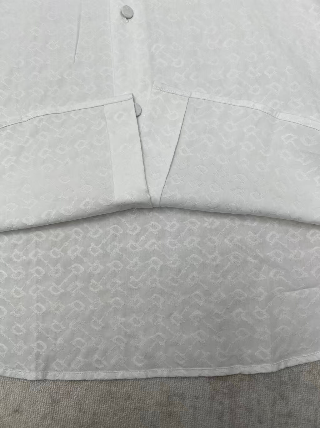 New letter long sleeved shirt