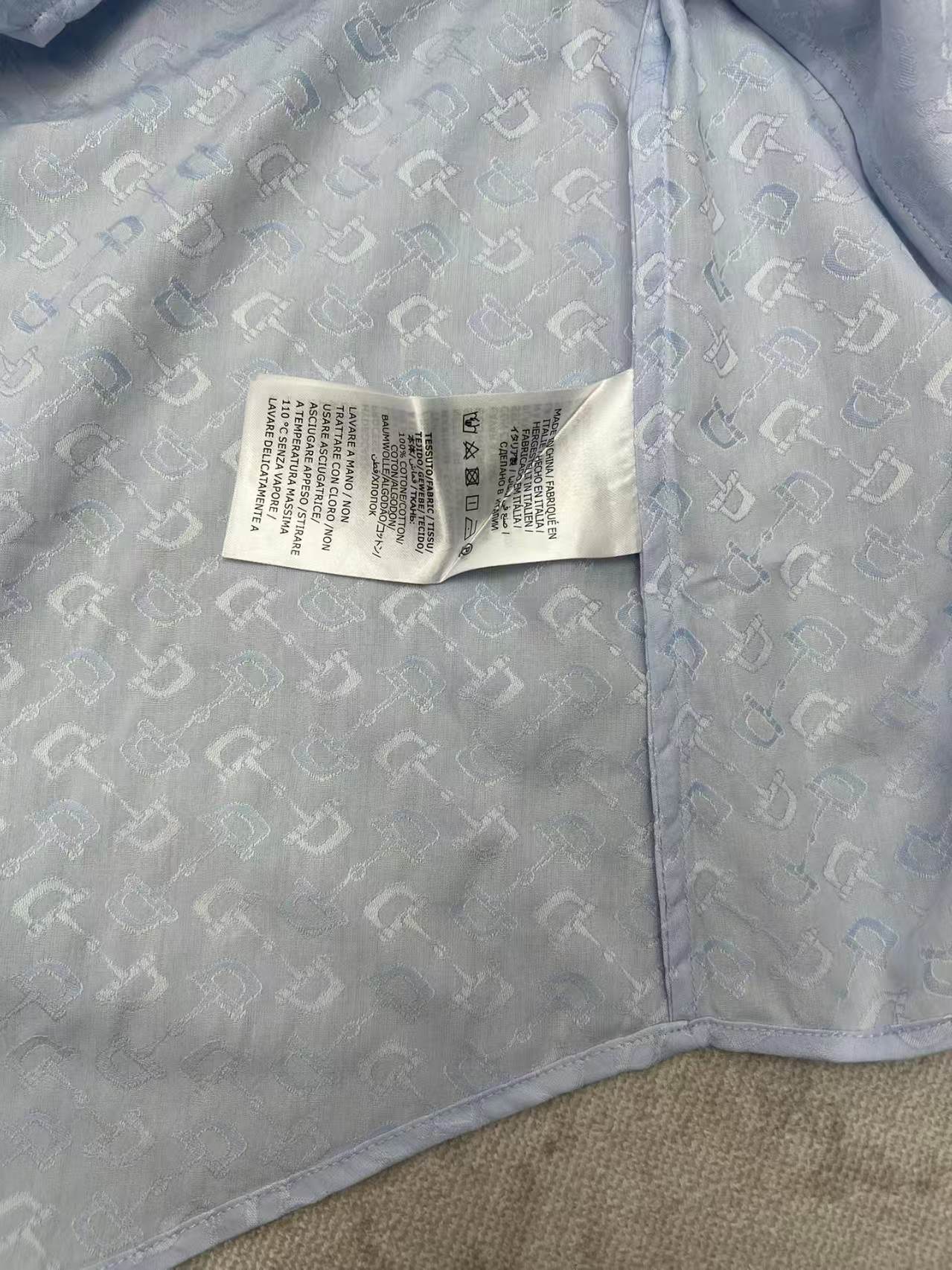 New letter long sleeved shirt