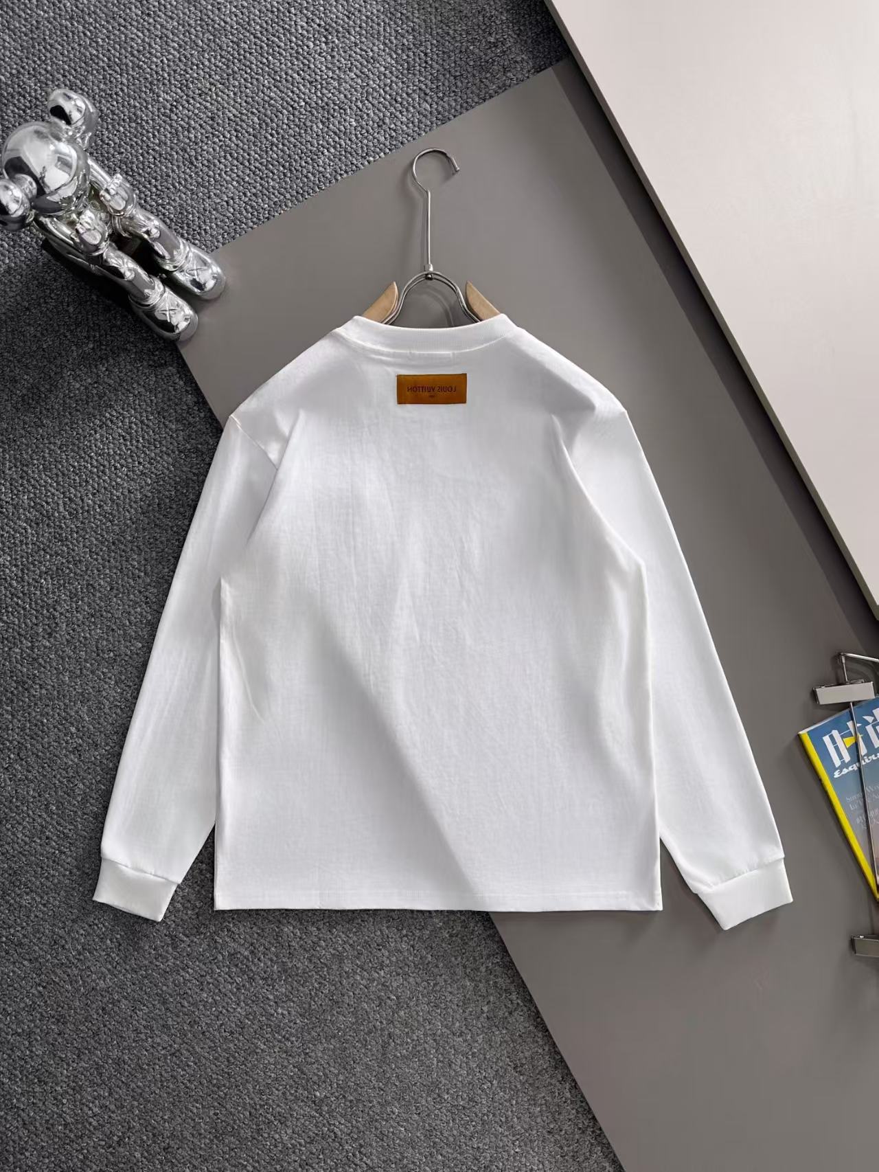 New Zipper Pocket Long Sleeve T-shirt